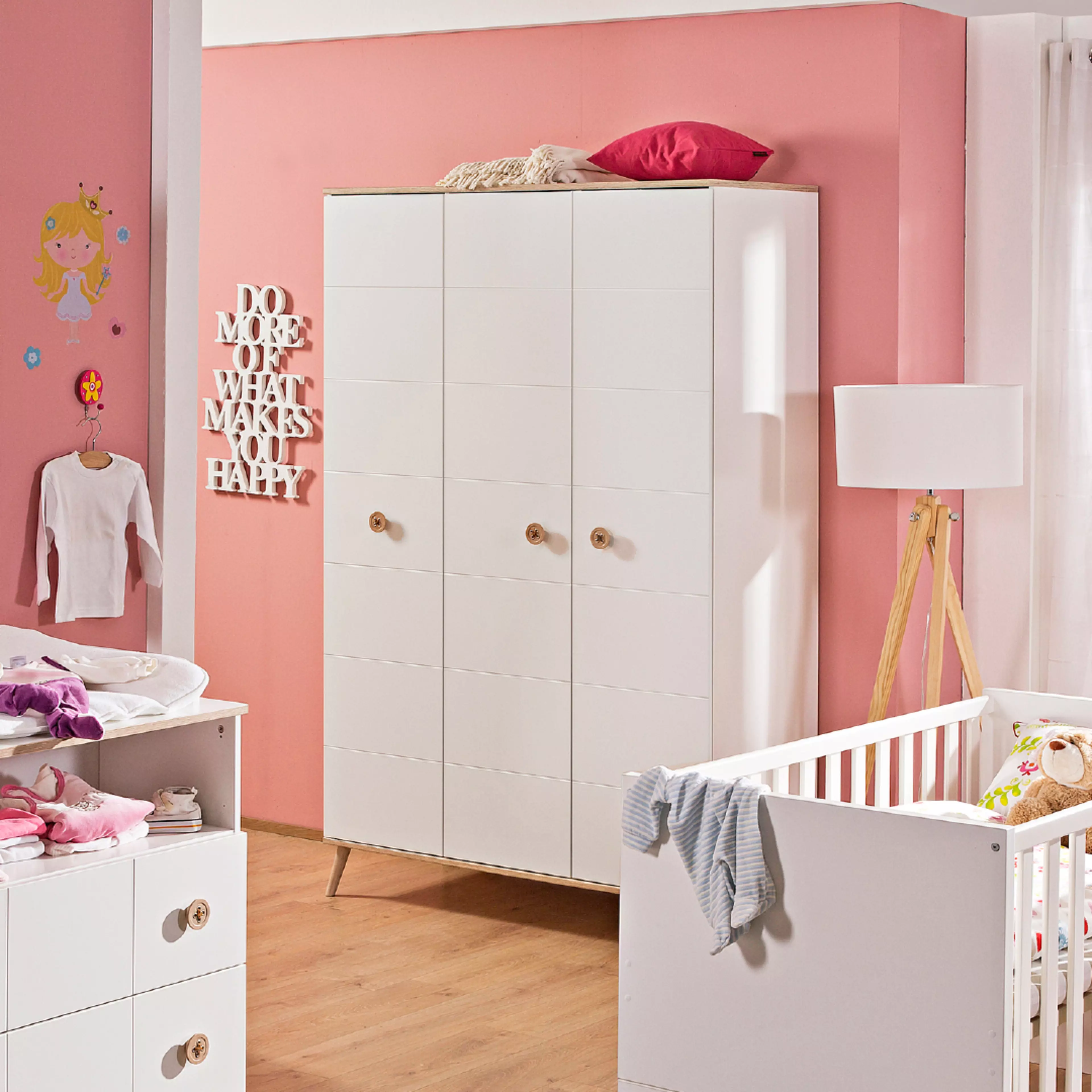 Schränke für Ihr Kinderzimmer jetzt kaufen | SEGMÜLLER