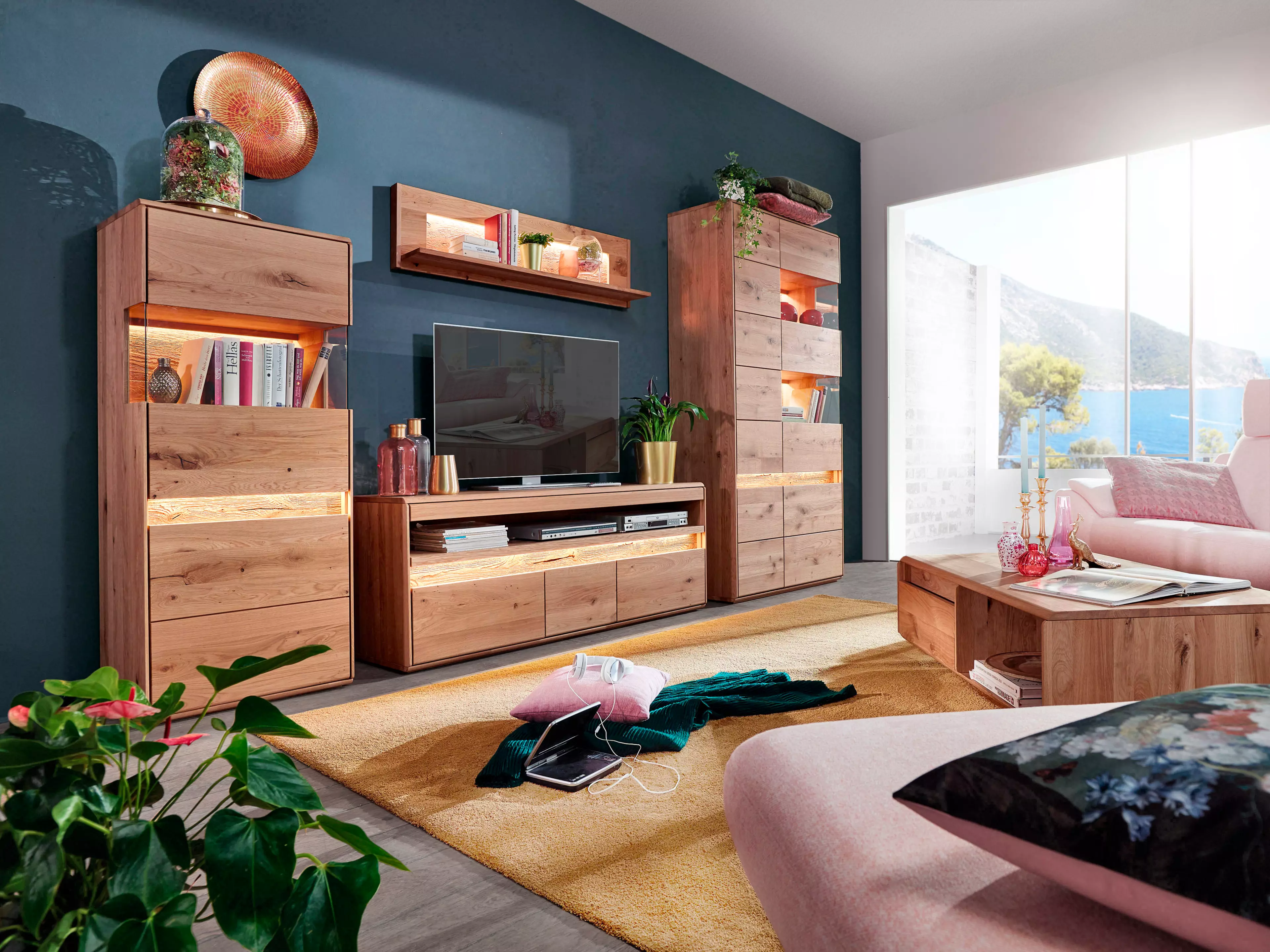 Moderne und stilvolle MassivholzWohnwände SEGMÜLLER